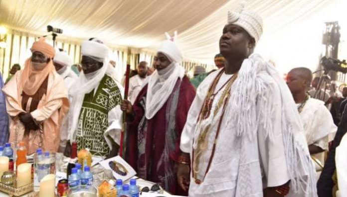 Emir of Kano Sanusi Lamido Sanusi ll sounded a warning to northern Nigerian leaders on Monday, saying the region is at the verge of destroying itself, if the leadership attitude does not change.