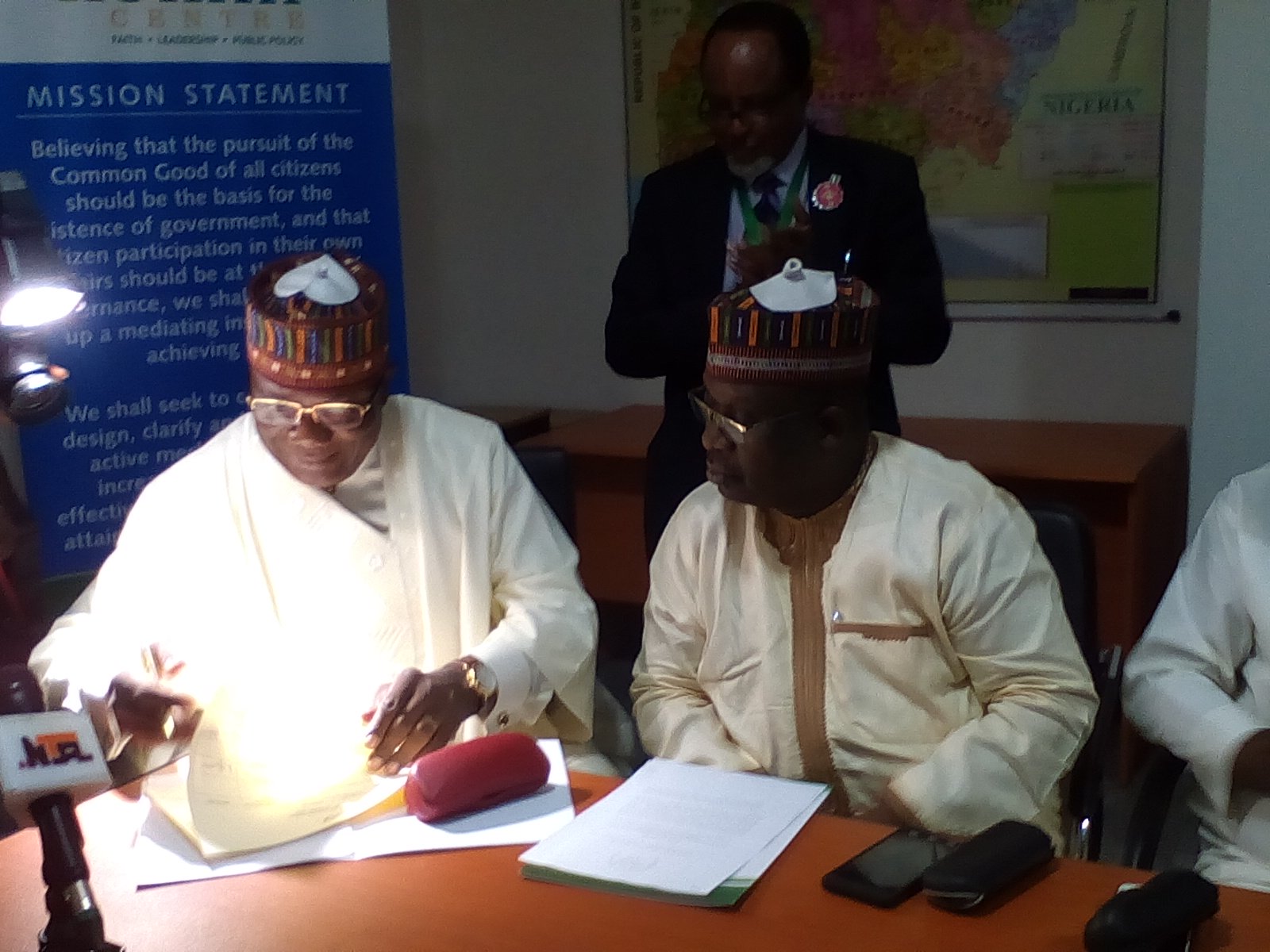 2019: Another Presidential candidate signs peace accord, calls for total elimination of election violence
