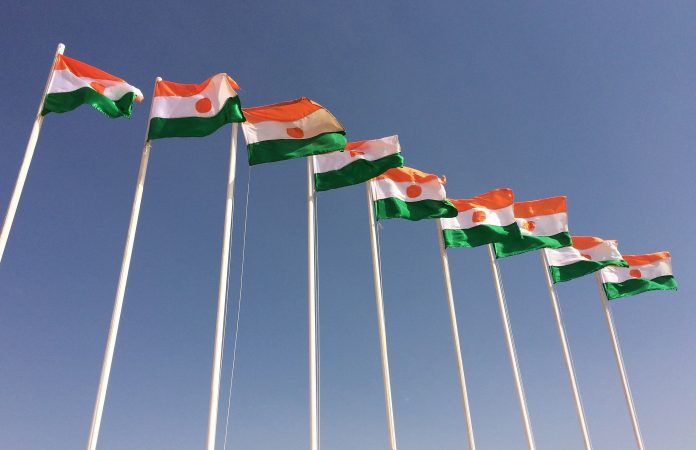 Niger_flags.jpg