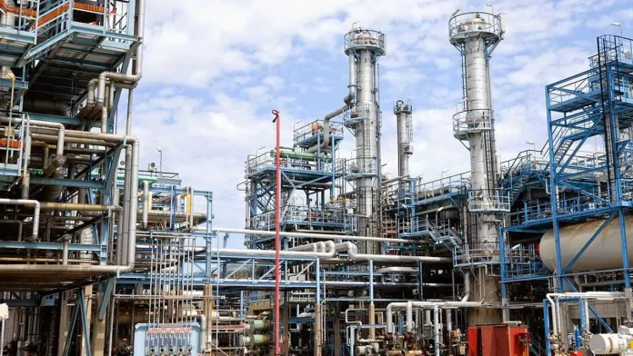 Port-Harcourt-Refinery.webp